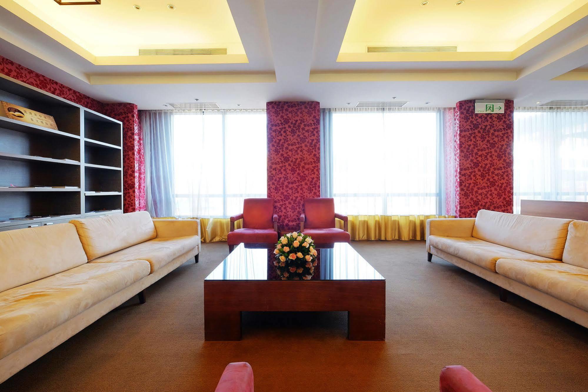 City Suites - Taoyuan Gateway Exteriör bild